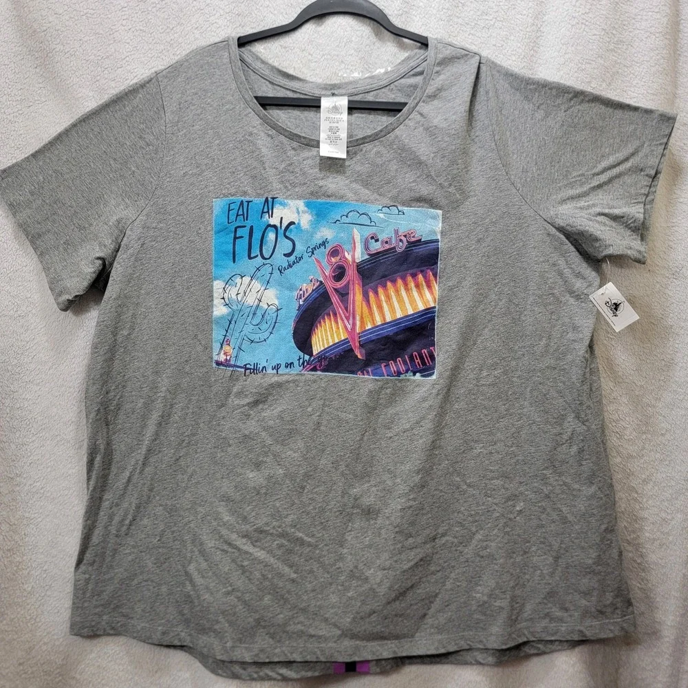 Disney Parks Radiator Springs Eat at Flo's V8 Cafe Graphic Women Gray T-Shirt 2X
